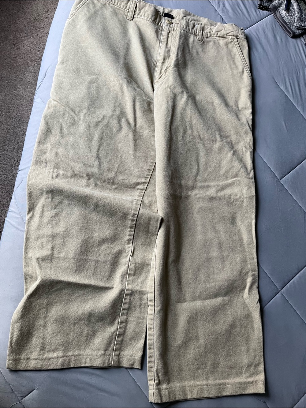 Tan Patagonia khaki pants Waist 34